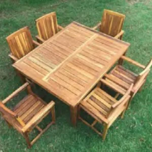 Comedor con Sillas Teca